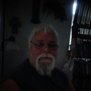 Meet your Posher, Kenneth